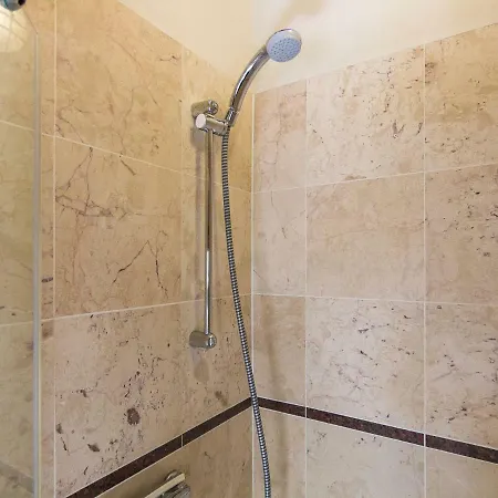 Vintage Mansion In With Swimming Pool Marminiac